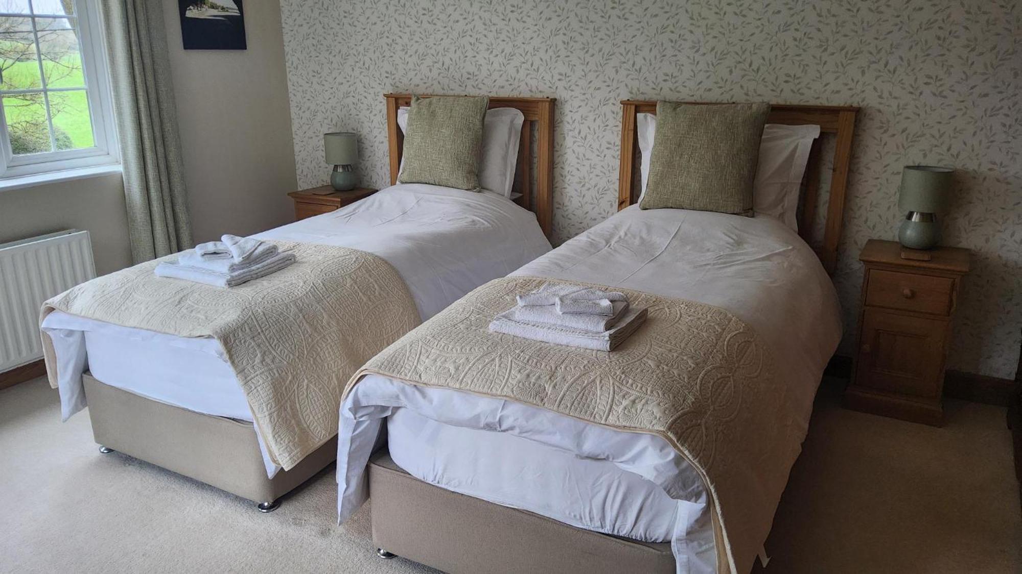 Bed and Breakfast Ha'Penny Acre Sherfield English Zewnętrze zdjęcie